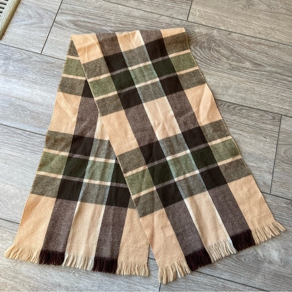 Vintage Paulo Conti Pure Wool Plaid Rectangle Scarf  with Fringe - Picture 5 of 9